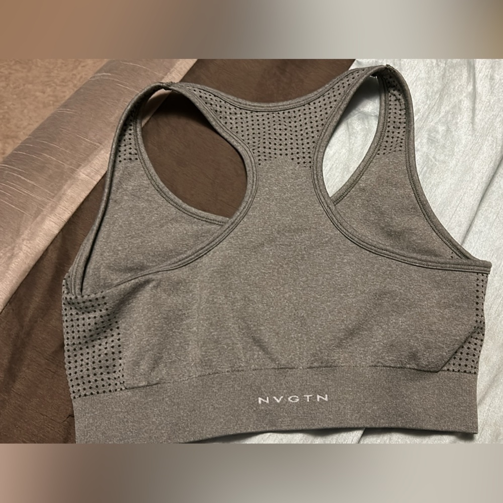 NVGTN sports bra